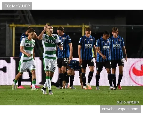 即时战报:萨索洛快速反击撕开防线,贝拉尔迪助攻皮纳蒙蒂破门 即时战报:萨索洛快速反击撕开防线,贝拉尔迪助攻皮纳蒙蒂破门